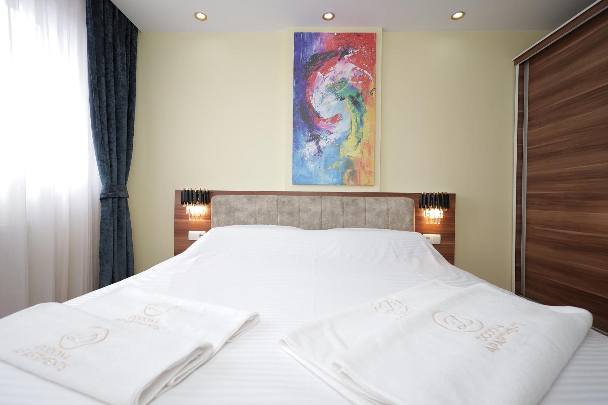 Dodona Aparthotel In Prishtina 프리슈티나 외부 사진