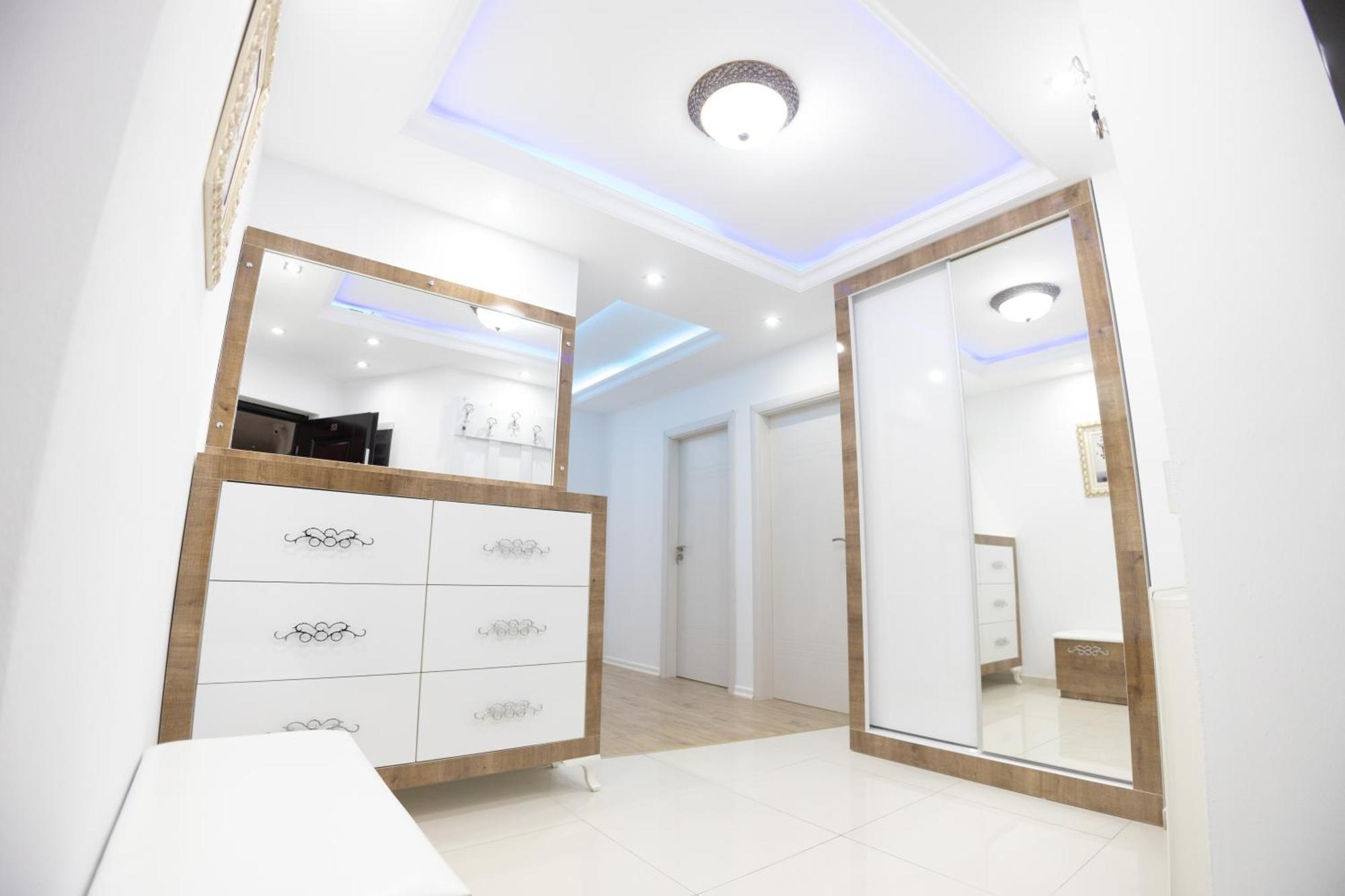 Dodona Aparthotel In Prishtina 프리슈티나 외부 사진
